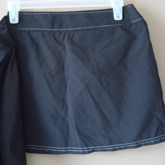 Ladies swimsuit cover up - Picture 4 of 6